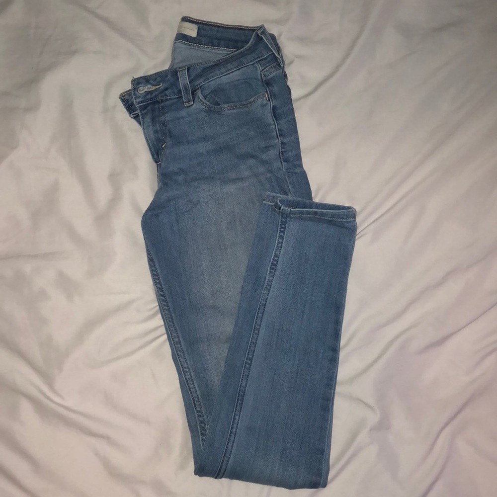 Blue Levis skinny jeans